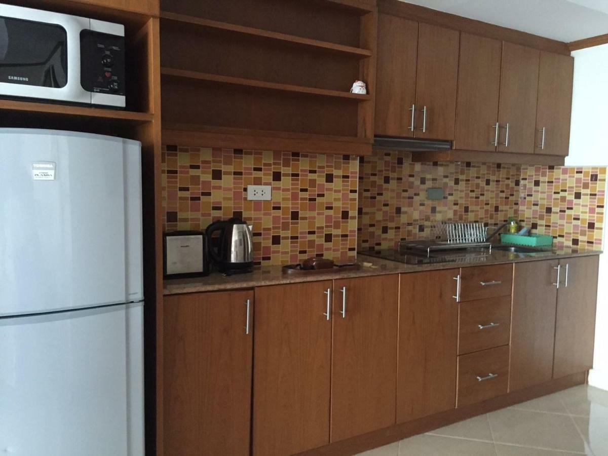 Condominum In Jomtien Beach With Sea View, Balcony And Free Wifi Pattaya Exterior foto